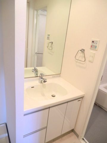 洗面設備　★嬉しい独立洗面台★