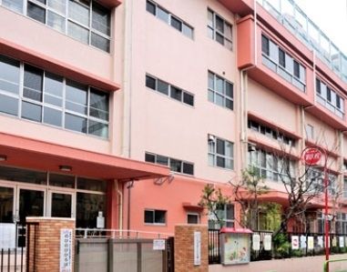 幼稚園・保育園　ことぶきこども園（幼稚園・保育園）まで290m