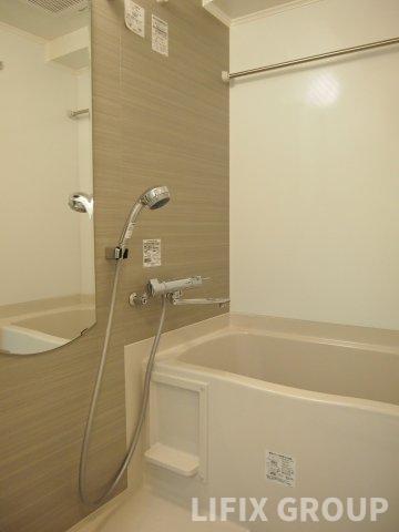 バス・シャワールーム　風呂