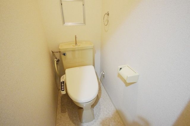 トイレ　シャワートイレ