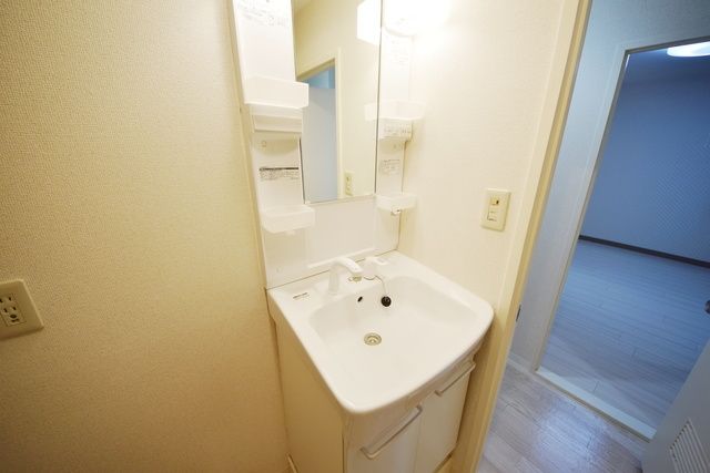 洗面設備　独立洗面台