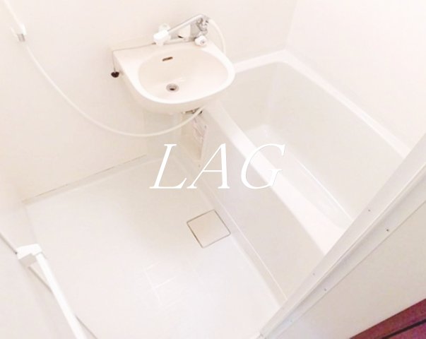 バス・シャワールーム　お風呂です。