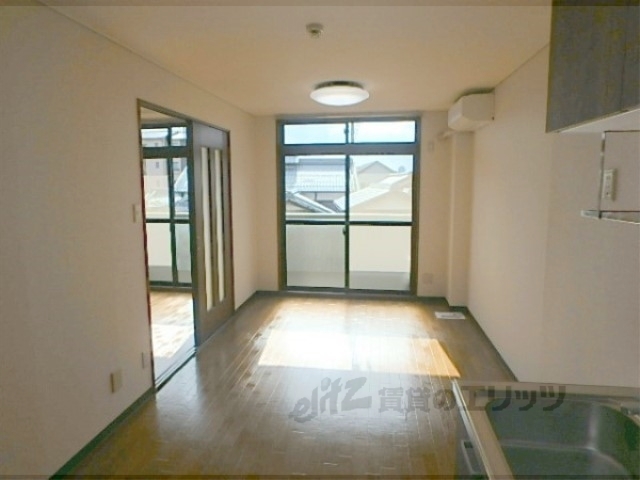 居室・リビング　洋室