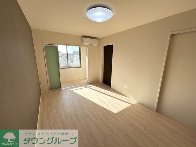 居室・リビング　お問合せはタウンハウジングまで！※現地待合わせ相談可能