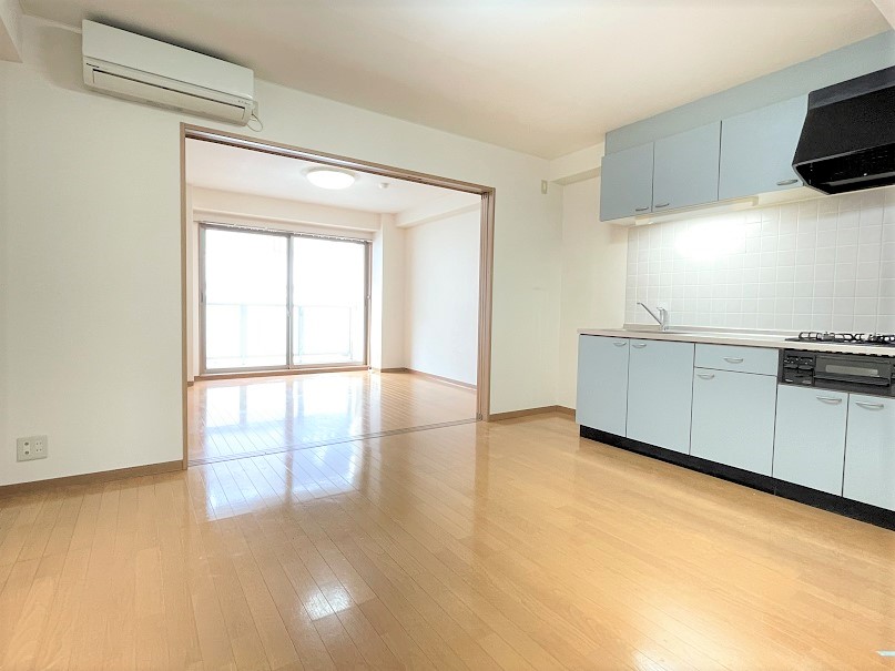 居室・リビング　※同タイプ別室参考写真