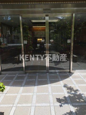 エントランス　建物の内部です