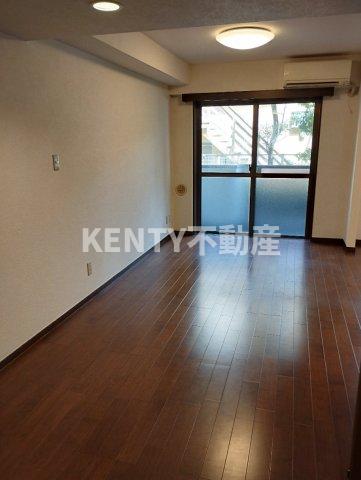 居室・リビング　ゆったり過ごせるリビングです