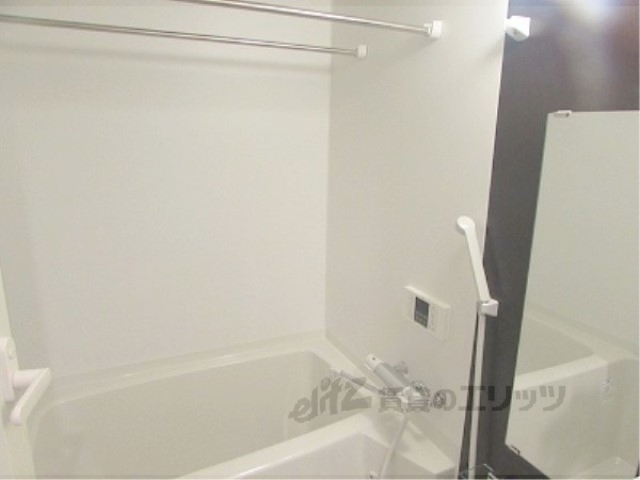 バス・シャワールーム　とてもきれいなお風呂です