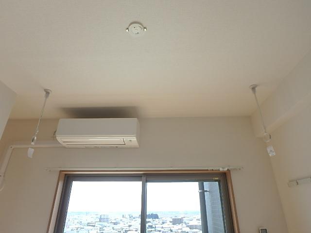 その他設備　室内物干し付きです