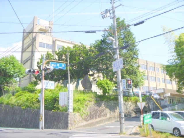 小学校　田上小学校（小学校）まで2300m