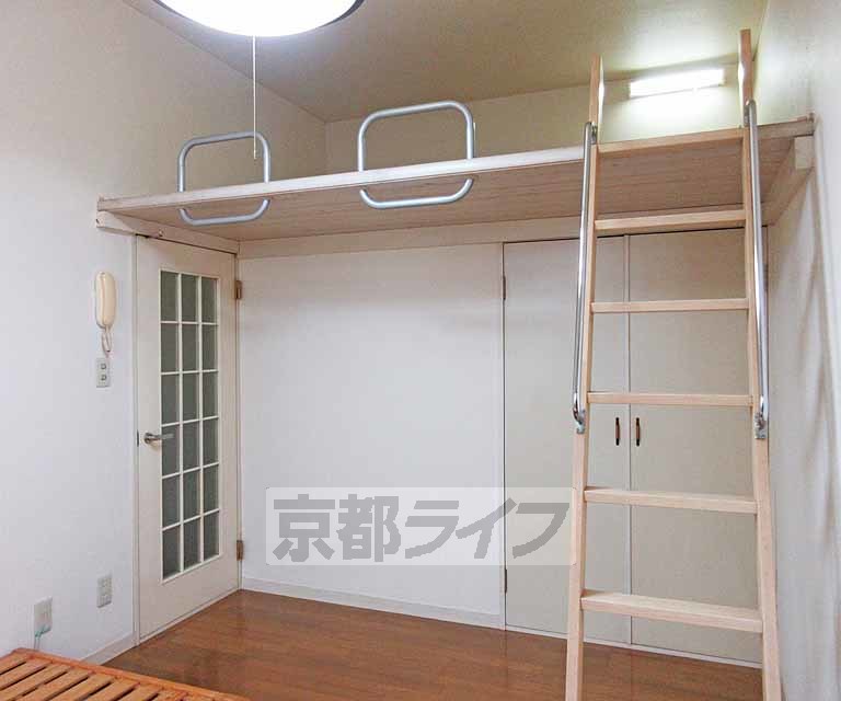 居室・リビング　綺麗な室内です・・