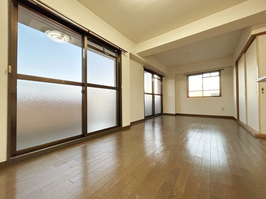 居室・リビング　リビング