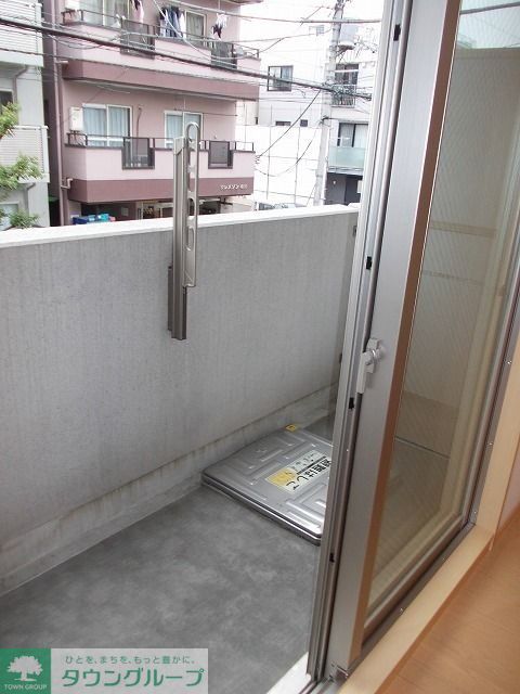 バルコニー　バルコニー