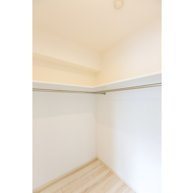 収納　ウォークインクローゼット