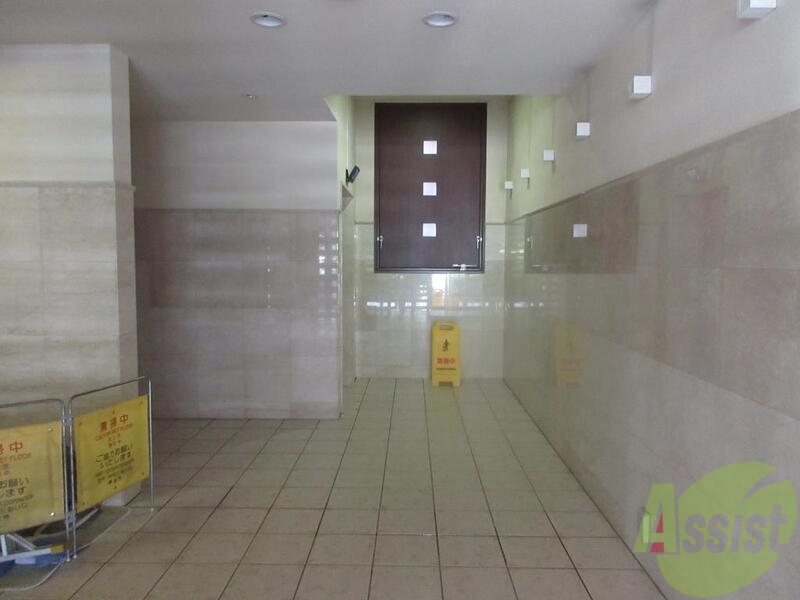 エントランス　キレイなエントランスです。