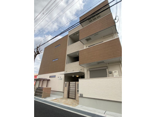 建物外観　オートロック付きでセキュリティ安心♪