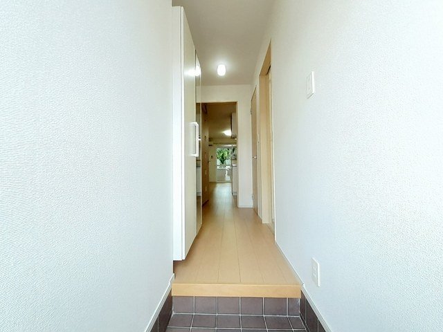 玄関　収納もある玄関です