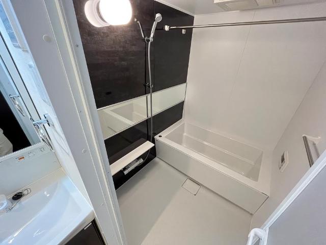 バス・シャワールーム　UB1418