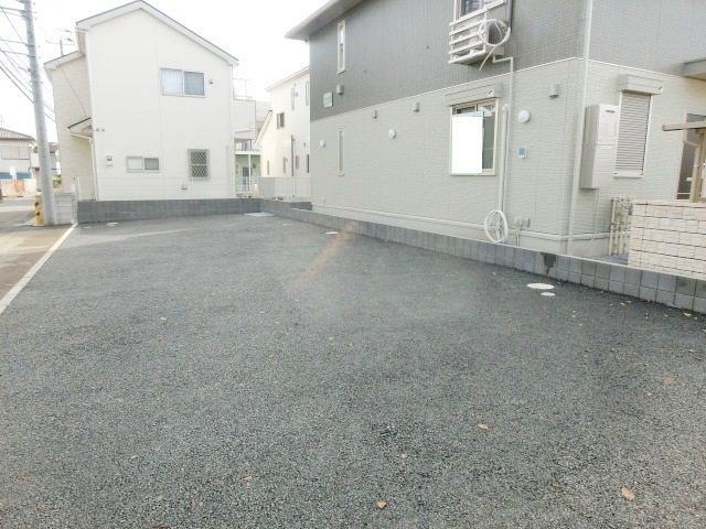 駐車場　敷地内駐車場ございます。