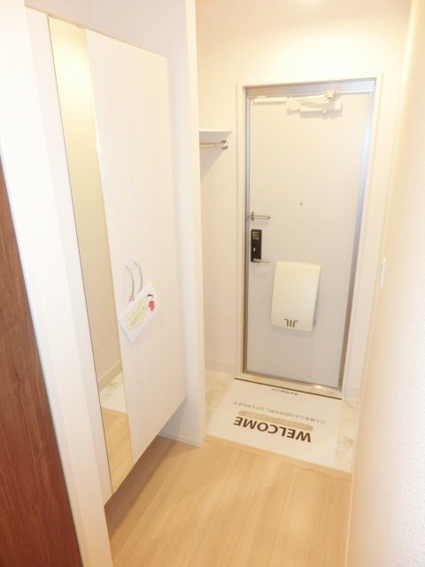 玄関　収納が多い玄関スペース！