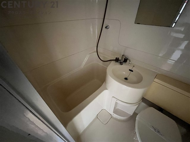 バス・シャワールーム　シンプルで機能的なユニットバスです！