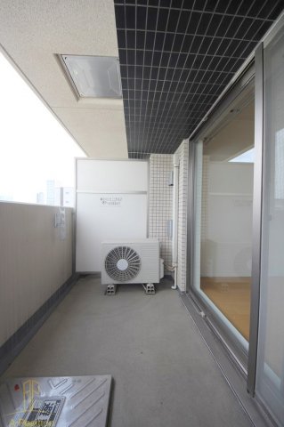 バルコニー　ユーレジデンス淀屋橋
