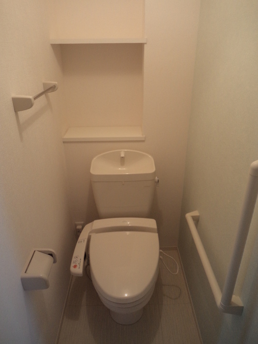 トイレ　シンプルで使いやすいトイレです