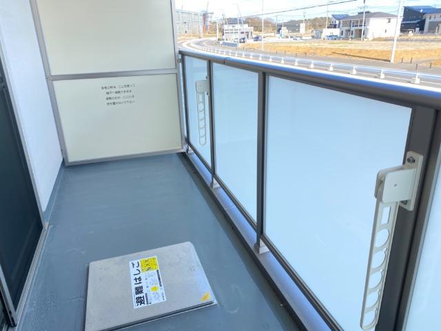 バルコニー　ベランダ