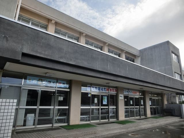 中学校　喜連川中学校（中学校）まで2100m