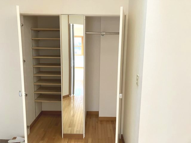 芦屋市翠ヶ丘町戸建の内装写真