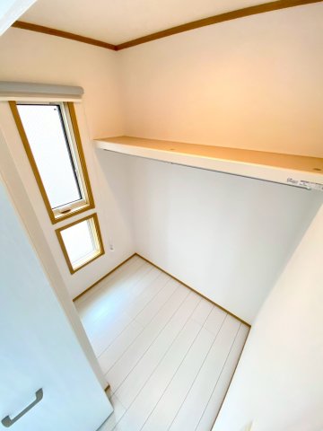 収納　ウォークインクローゼット☆