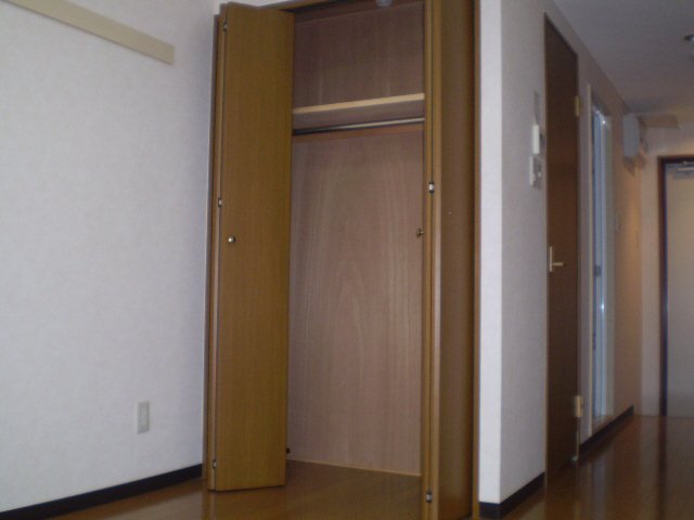その他　収納クロゼットあります