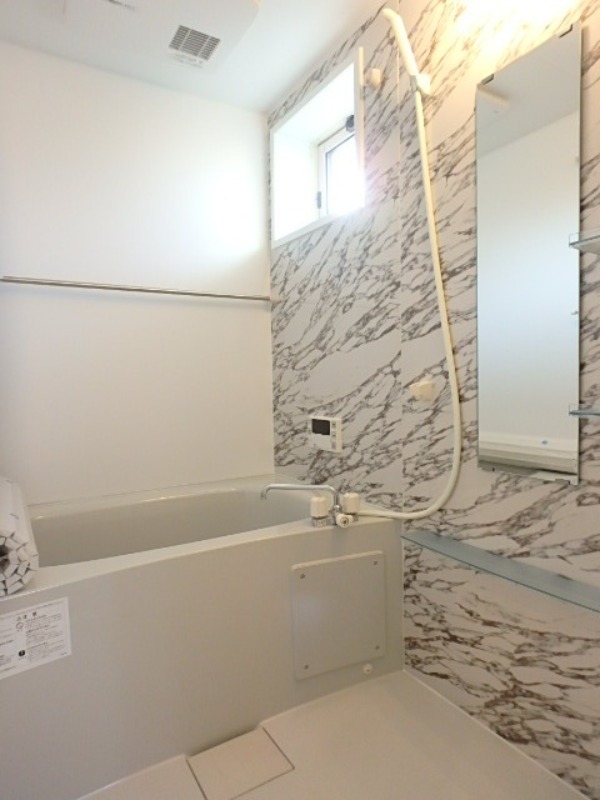 バス・シャワールーム　図面と現状に相違がある場合には現状を優先