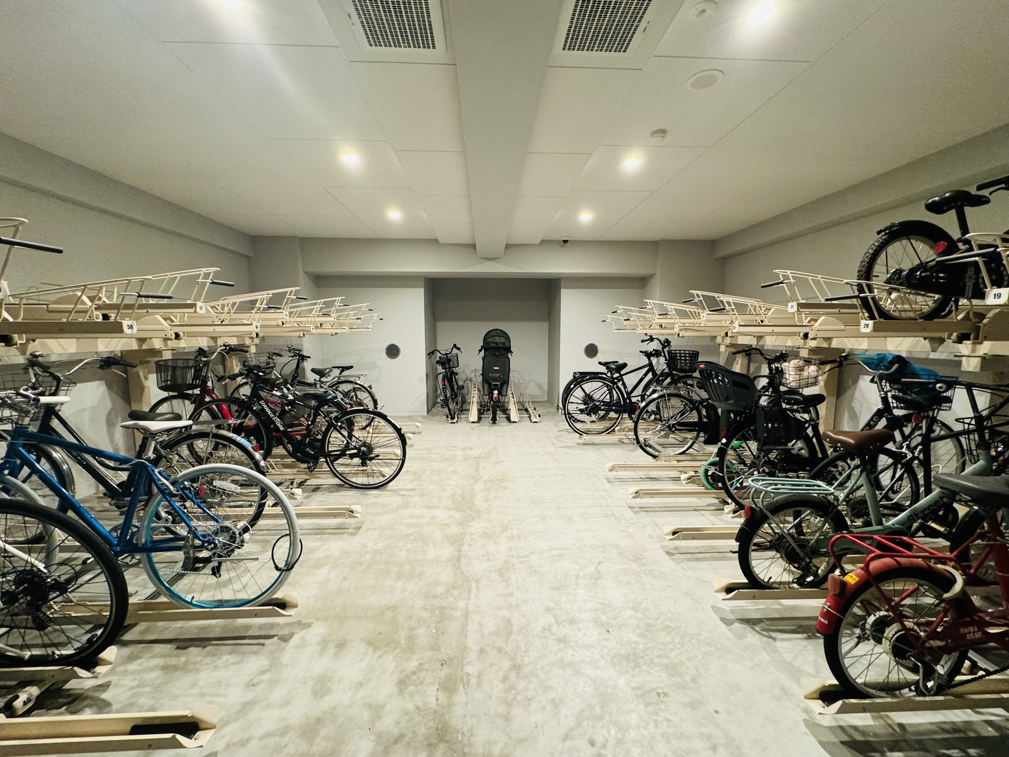 その他共有部分　屋内駐輪場