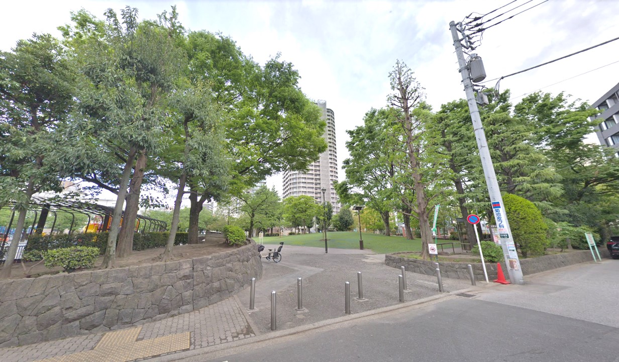 公園　日暮里南公園（公園）まで550m