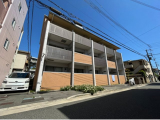 建物外観　防犯カメラ付きでセキュリティ安心！