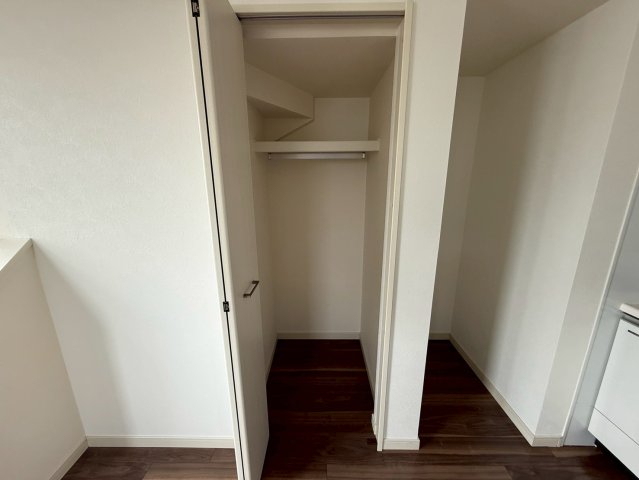 収納　Ravir六番町