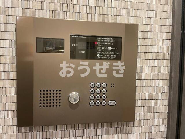 セキュリティ　モニター付きオートロック?