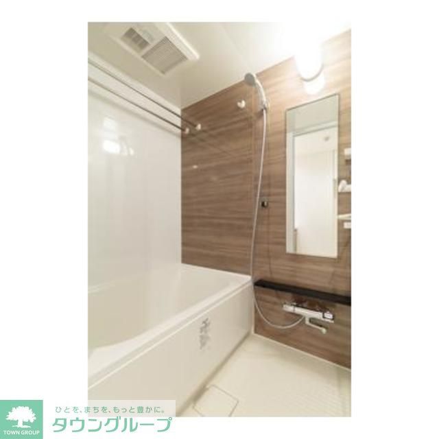 バス・シャワールーム　※写真は同タイプ住戸です。