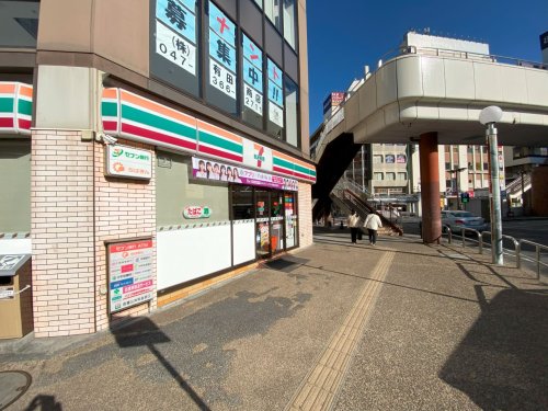 コンビニ　セブンイレブン 松戸駅前店（コンビニ）まで288m