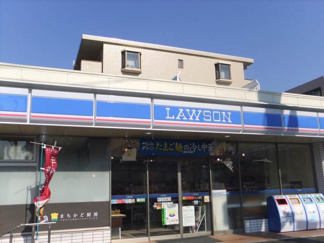 コンビニ　ローソン　板橋市場前（コンビニ）まで569m