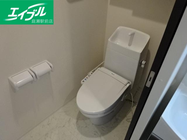 トイレ　シャワー付トイレ