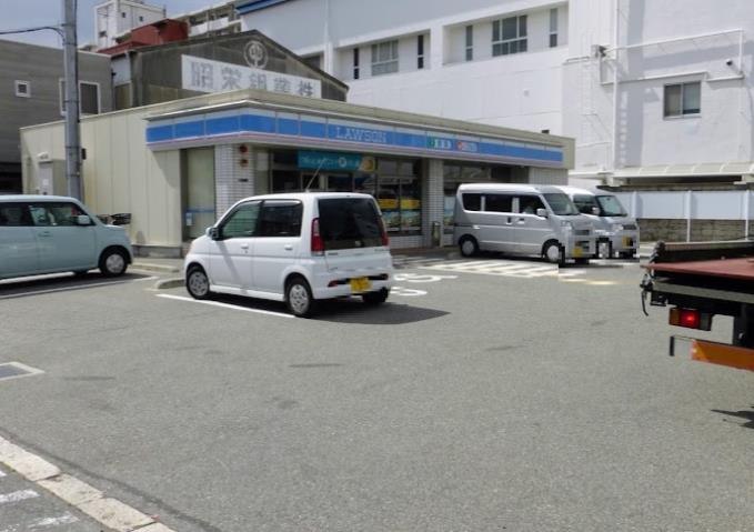 コンビニ　ローソン御幣島六丁目店（コンビニ）まで979m