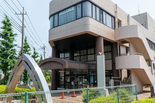 図書館　子安市民センター（図書館）まで188m