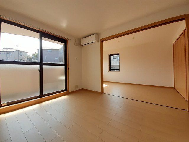 居室・リビング　★お部屋探しはタウンハウジング稲田堤店まで★