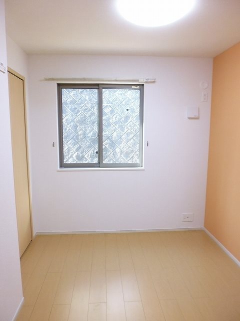 その他部屋・スペース　照明付きです。