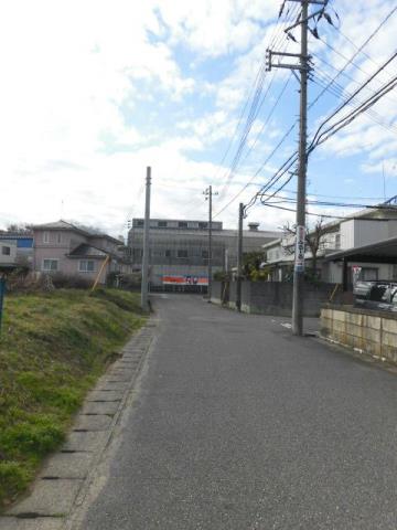 その他　前面道路（その他）まで0m