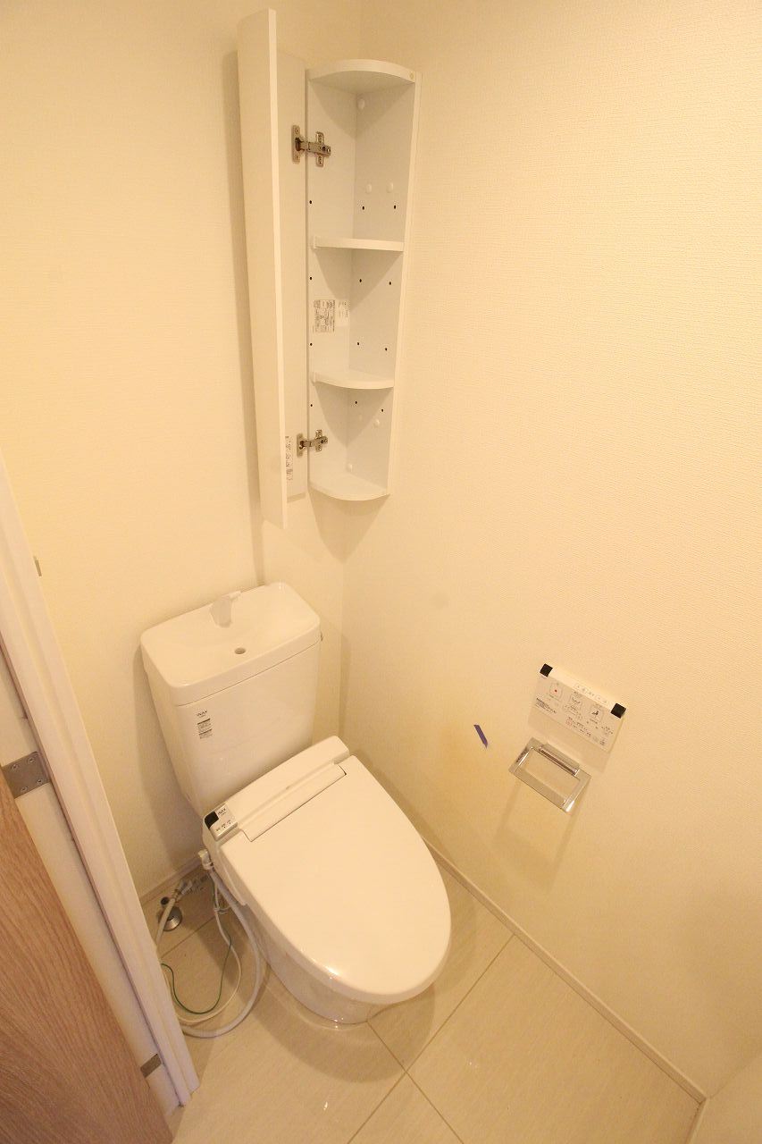 トイレ　別の部屋の写真です