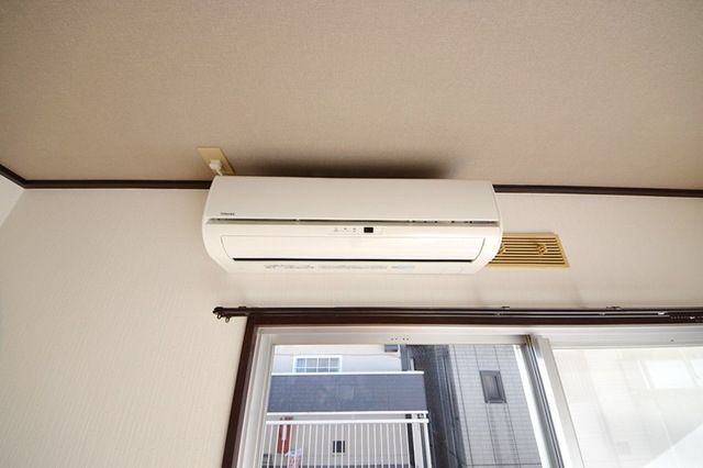 その他　★エアコン★