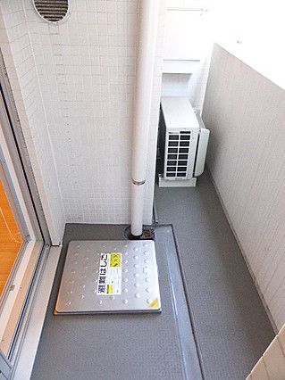 バルコニー　お洗濯にも便利なバルコニー付き